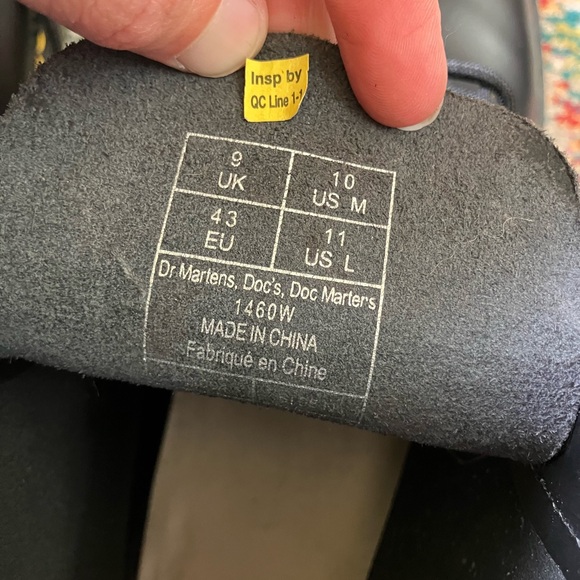 Dr. Martens Black Lace-Up Boots BRAND NEW - Picture 4 of 4